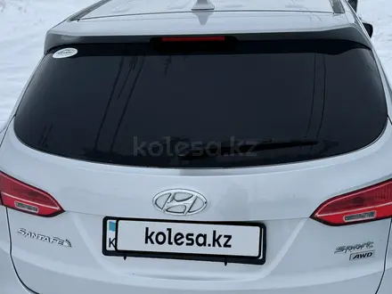 Hyundai Santa Fe 2014 года за 8 500 000 тг. в Уральск – фото 3
