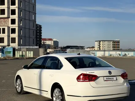 Volkswagen Passat 2012 года за 5 000 000 тг. в Атырау – фото 6