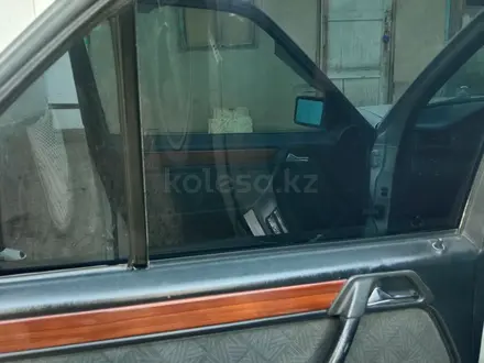 Mercedes-Benz E 200 1994 года за 2 000 000 тг. в Алматы – фото 3