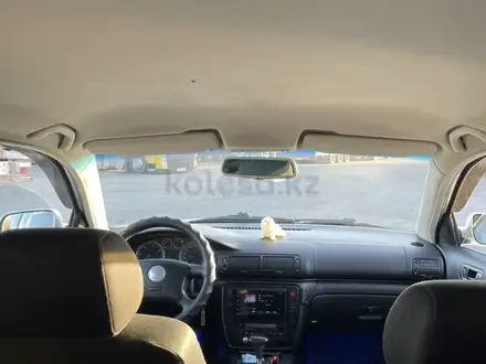Volkswagen Passat 2003 года за 2 100 000 тг. в Алматы – фото 13