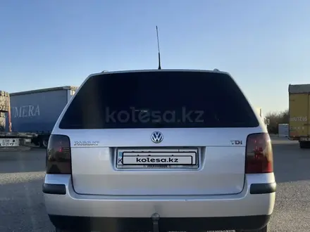 Volkswagen Passat 2003 года за 2 100 000 тг. в Алматы – фото 9