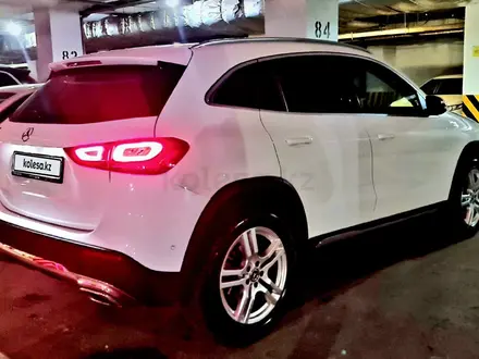 Mercedes-Benz GLA 200 2020 года за 23 300 000 тг. в Алматы – фото 19