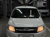 ВАЗ (Lada) Granta 2190 2017 года за 2 400 000 тг. в Астана