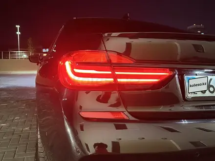 BMW 740 2018 года за 22 000 000 тг. в Алматы – фото 13