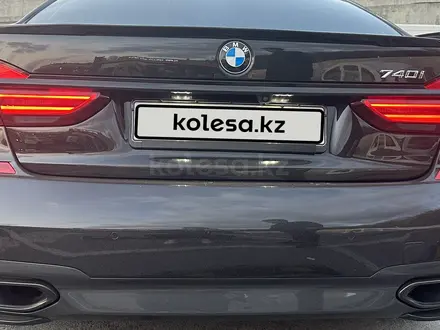 BMW 740 2018 года за 22 000 000 тг. в Алматы – фото 5