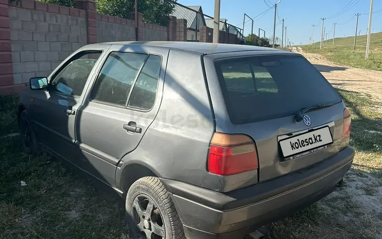 Volkswagen Golf 1993 годаfor780 000 тг. в Алматы
