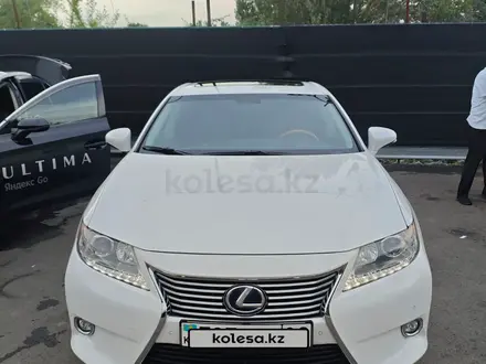 Lexus ES 300h 2013 года за 11 800 000 тг. в Алматы – фото 8