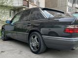 Mercedes-Benz E 280 1993 года за 4 000 000 тг. в Павлодар – фото 5