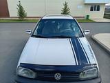 Volkswagen Golf 1993 годаүшін1 650 000 тг. в Астана – фото 3