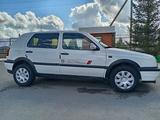Volkswagen Golf 1993 годаүшін1 650 000 тг. в Астана – фото 4