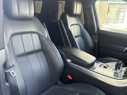 Land Rover Range Rover Sport 2018 года за 27 500 000 тг. в Алматы – фото 16