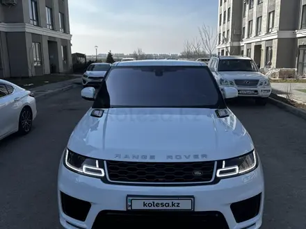 Land Rover Range Rover Sport 2018 года за 27 500 000 тг. в Алматы – фото 2