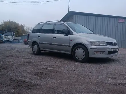 Mitsubishi Space Wagon 1999 года за 2 000 000 тг. в Алматы – фото 2