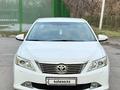 Toyota Camry 2013 года за 10 800 000 тг. в Шымкент – фото 2
