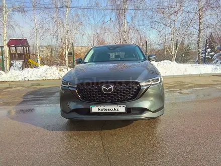 Mazda CX-5 2022 года за 14 700 000 тг. в Алматы – фото 2