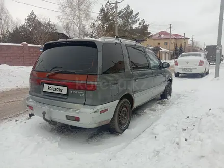 Mitsubishi Space Wagon 1993 года за 1 300 000 тг. в Астана – фото 3