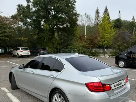 BMW 528 2011 года за 8 700 000 тг. в Алматы – фото 11