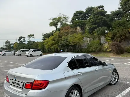 BMW 528 2011 года за 8 700 000 тг. в Алматы – фото 44