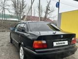 BMW 328 1996 года за 2 100 000 тг. в Алматы – фото 4