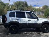 Chevrolet Niva 2014 годаfor3 300 000 тг. в Актобе – фото 3