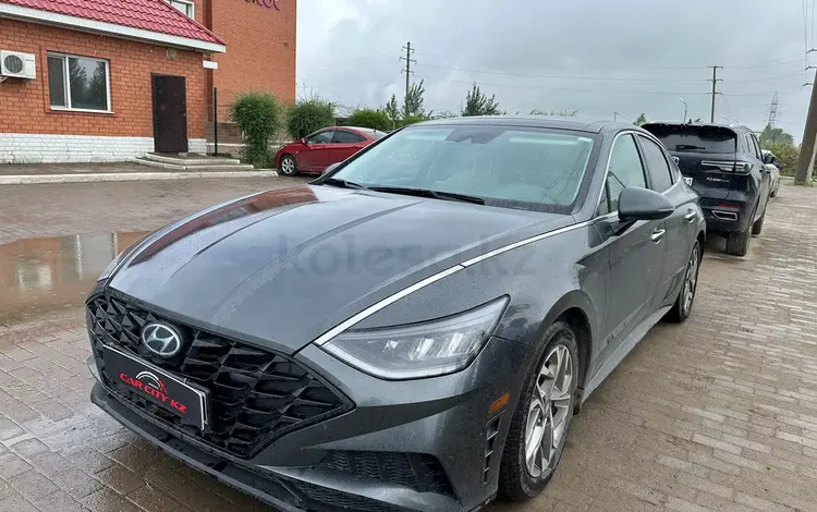 Hyundai Sonata 2021 годаfor13 000 000 тг. в Астана