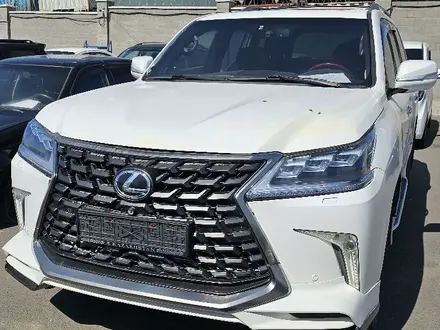 Lexus LX 570 2013 года за 21 000 000 тг. в Алматы