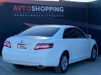 Toyota Camry 2011 года за 7 590 000 тг. в Актобе