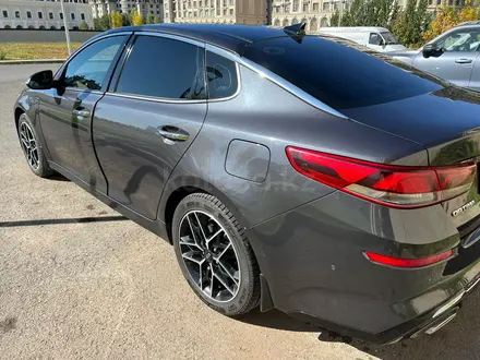 Kia Optima 2018 года за 9 800 000 тг. в Астана – фото 2