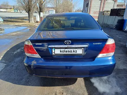 Toyota Camry 2004 года за 5 300 000 тг. в Семей – фото 11