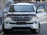 Toyota Land Cruiser 2017 годаүшін36 500 000 тг. в Алматы – фото 2