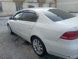 Volkswagen Passat 2012 годаүшін5 500 000 тг. в Астана – фото 2