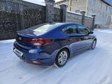 Hyundai Elantra 2019 годаfor9 500 000 тг. в Алматы – фото 4