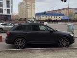 Audi Q7 2023 года за 30 000 000 тг. в Астана – фото 4