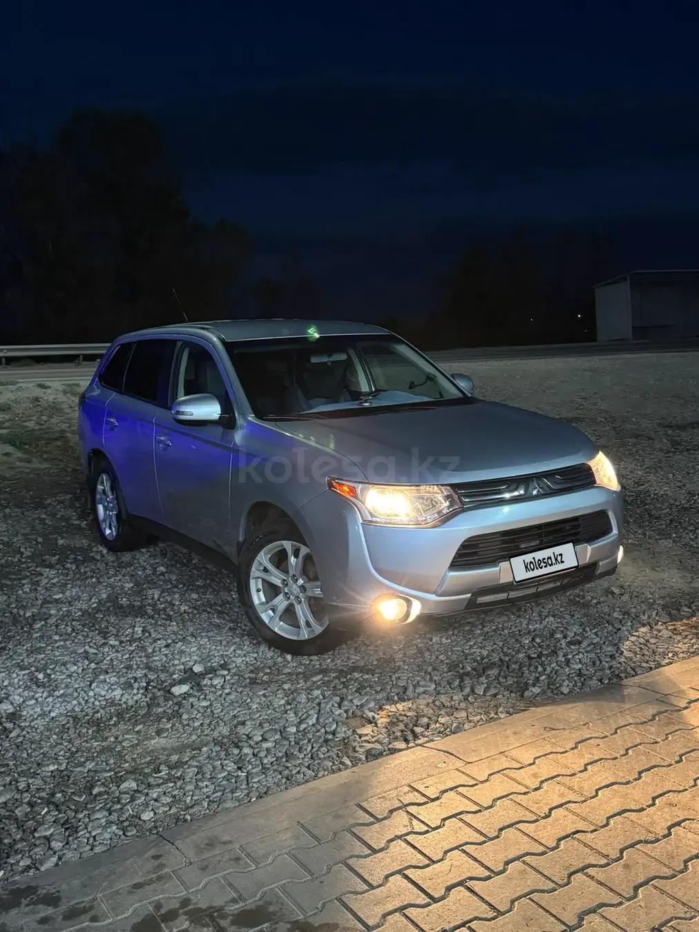 Mitsubishi Outlander, 2013