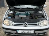 Volkswagen Golf 2002 годаүшін2 490 000 тг. в Караганда – фото 2