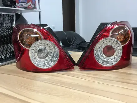 Задние фонари для Toyota Yaris за 20 000 тг. в Астана