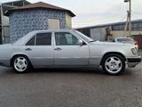 Mercedes-Benz E 200 1993 годаүшін1 500 000 тг. в Шымкент – фото 4