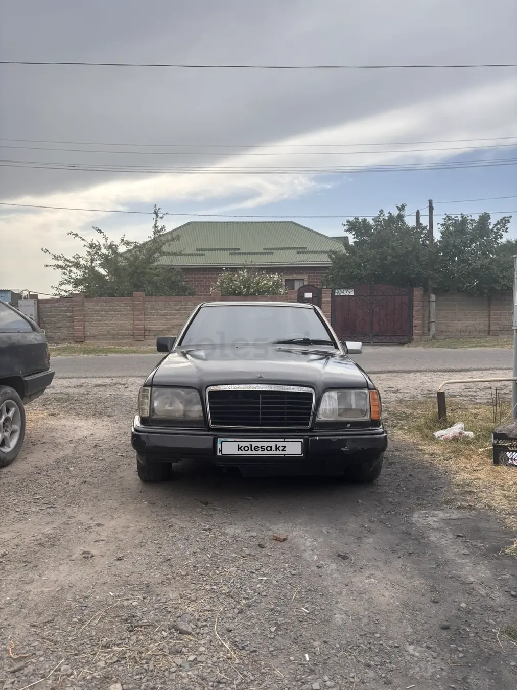 Mercedes-Benz E-Class, 1992