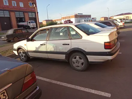 Volkswagen Passat 1993 года за 1 300 000 тг. в Кокшетау – фото 3