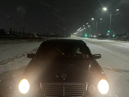 Mercedes-Benz E 280 1996 года за 2 200 000 тг. в Кокшетау