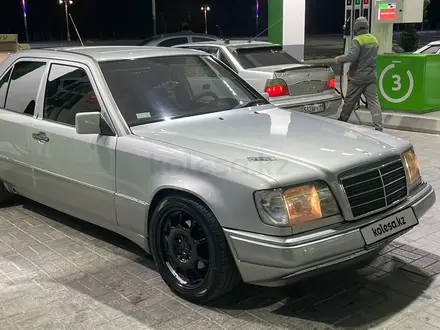 Mercedes-Benz E 320 1993 года за 4 000 000 тг. в Кызылорда