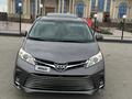 Toyota Sienna 2014 года за 10 500 000 тг. в Актау