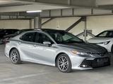 Toyota Camry 2021 годаүшін17 400 000 тг. в Алматы