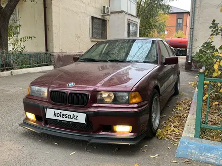 BMW 325 1993 года за 2 400 000 тг. в Астана – фото 4