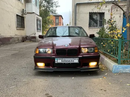 BMW 325 1993 года за 2 400 000 тг. в Астана – фото 5