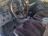 Toyota RAV4 2003 года за 6 000 000 тг. в Актобе – фото 4