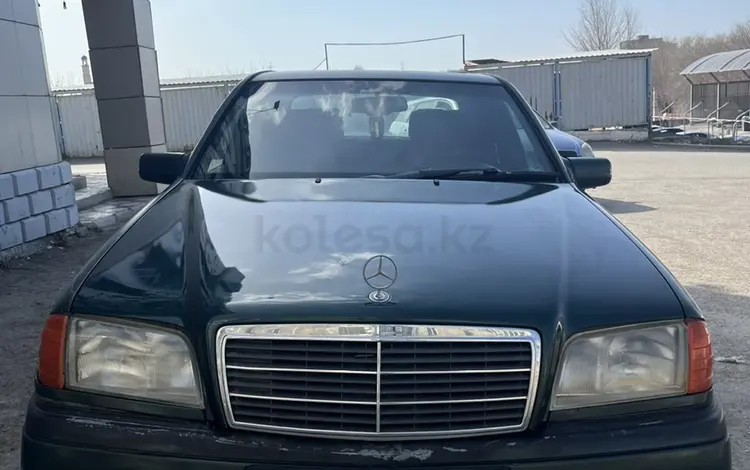 Mercedes-Benz C 180 1995 года за 1 350 000 тг. в Темиртау