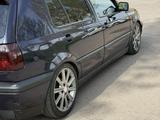 Volkswagen Golf 1993 годаүшін1 800 000 тг. в Астана – фото 4