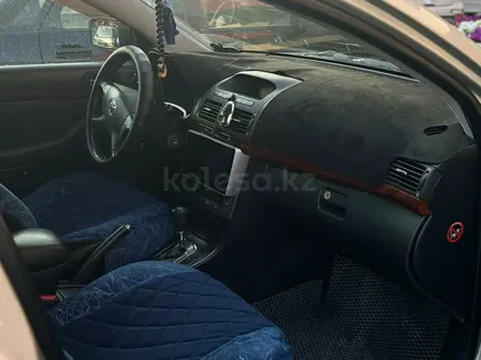 Toyota Avensis 2004 года за 5 200 000 тг. в Усть-Каменогорск – фото 4