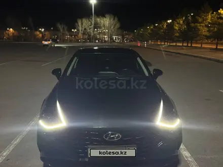 Hyundai Sonata 2021 года за 10 600 000 тг. в Астана